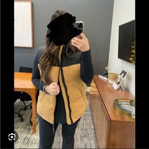 Wild Fable Oversized Teddy Vest